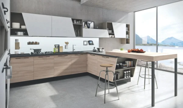 Mia cucina con snack tavolo penisola, basi in laminato olmo