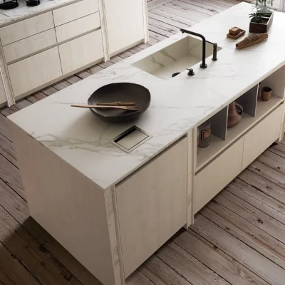 Atelier Cucina Isola in legno di abete spazzolato laccato